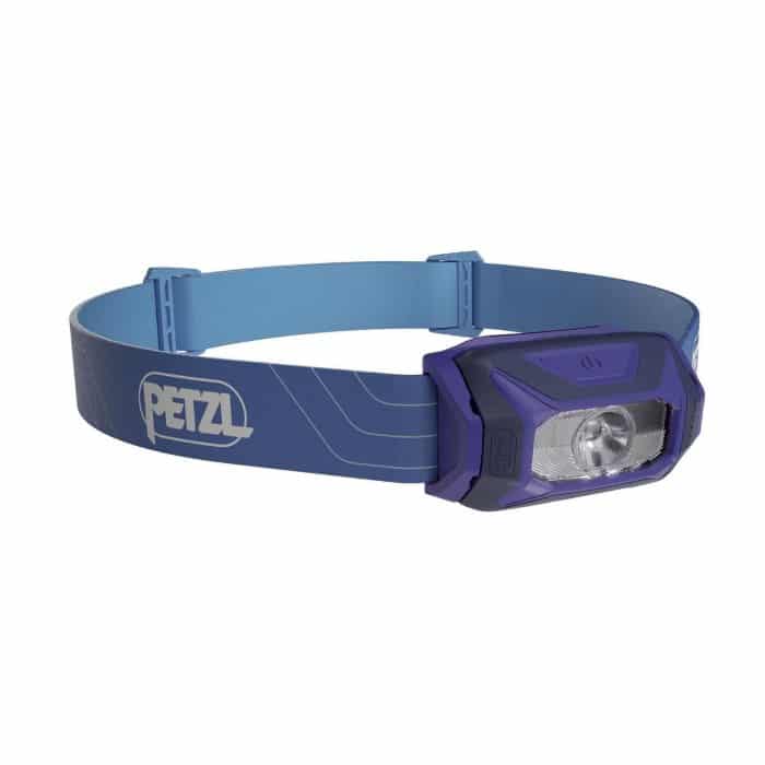 Linterna frontal Petzl Tikkina Blue azul de 300 lúmenes para pesca