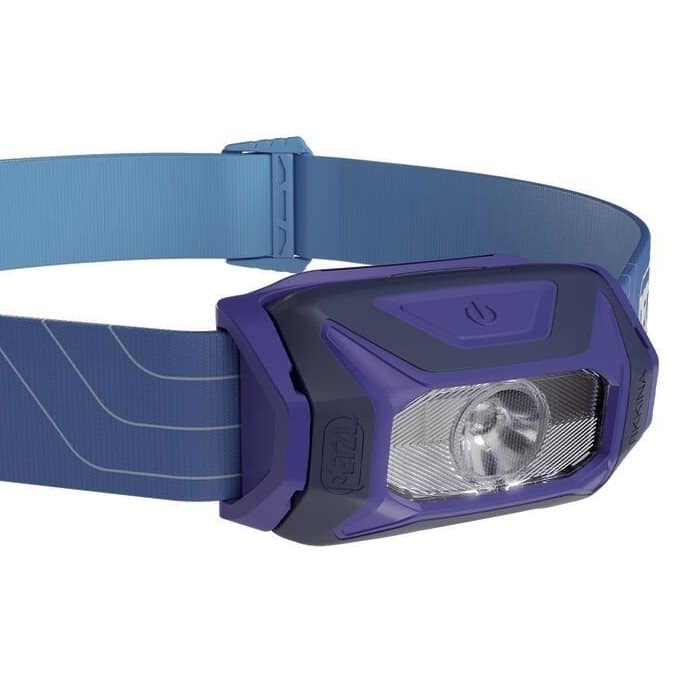 Linterna Petzl Tikkina Blue azul vista frontal en la tienda de pesca