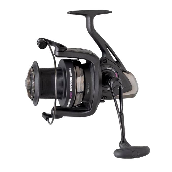 Carrete Cinnetic Sky Line One DS 7000 CRBK de surfcasting