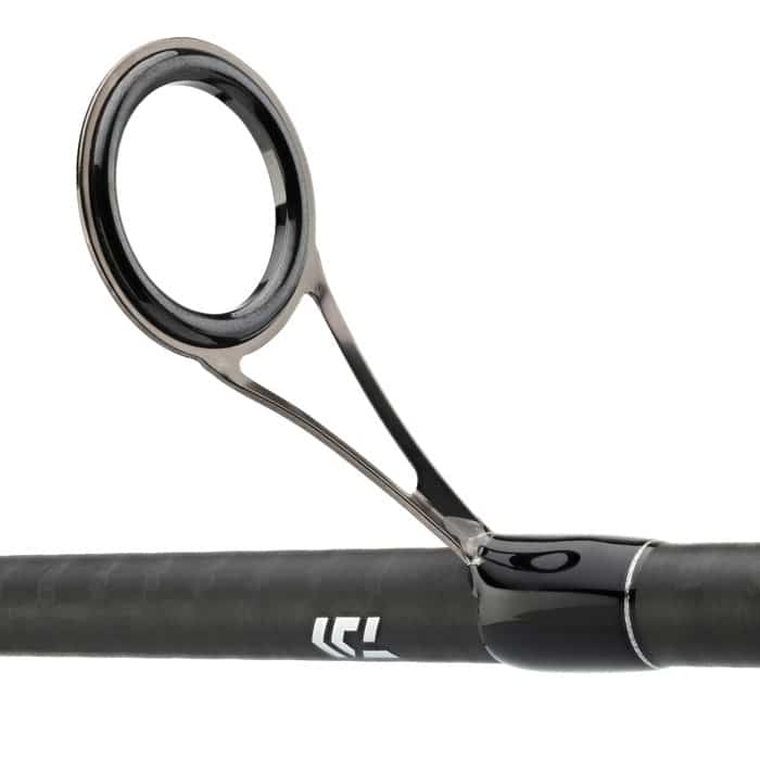 Detalle de las anillas Fuji de la caña Daiwa Legalis SeaBass 802 HM HFS de spinning