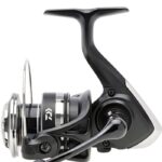 Carrete de spinning Daiwa RZ 25 2500 XH con bobina de aluminio