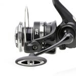 Carrete de spinning Daiwa RZ 25 3000 CXH para eging